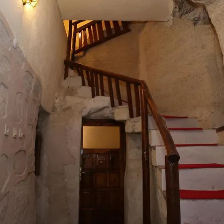 Hotel Unicorn Cave 3*