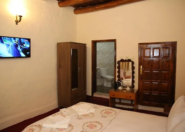 Unicorn Cave فندق نفسهير