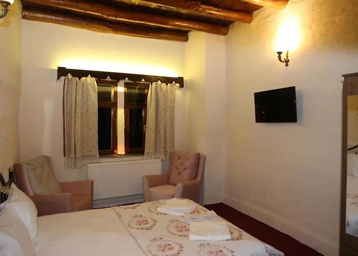 Unicorn Cave نفسهير