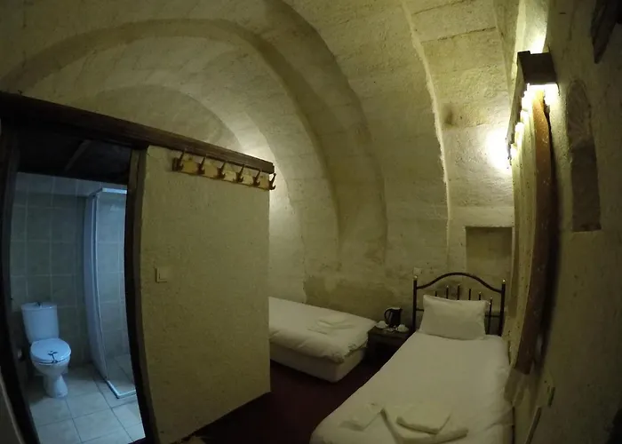 فندق Unicorn Cave نفسهير