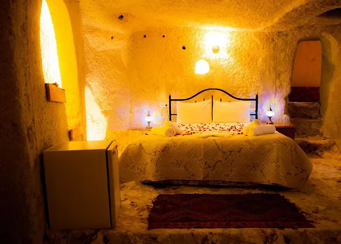 Unicorn Cave 3* نفسهير