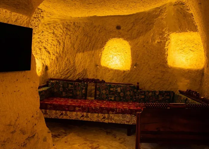 Unicorn Cave فندق