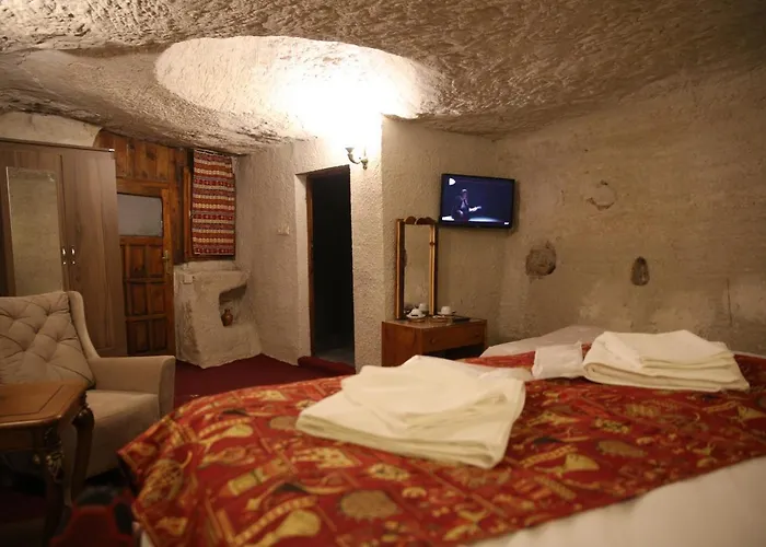 Unicorn Cave فندق