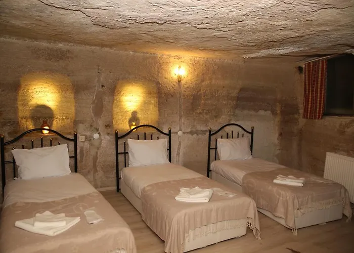 Unicorn Cave فندق